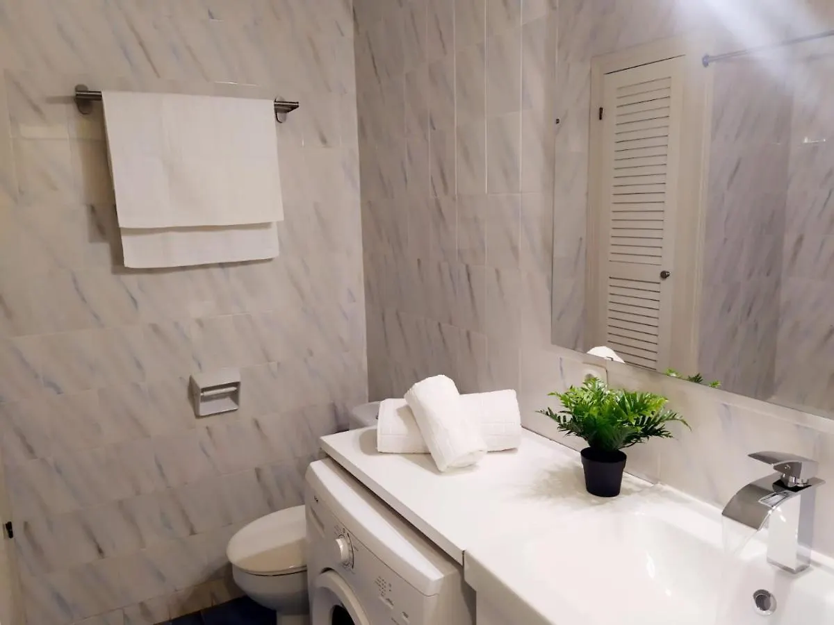 Cheap & Chic Apartamentos En Son Bou De 2 Dormitorios